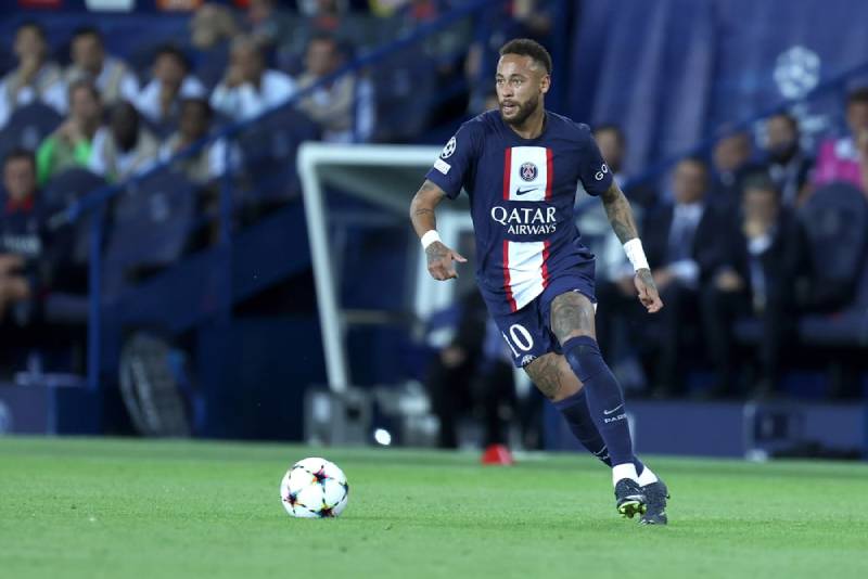 Elastico - Kỹ thuật điêu luyện của Neymar